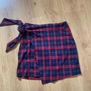Seven Sister Plaid Skirt